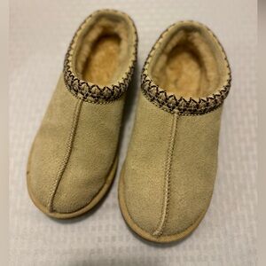 UGG Women Tasman Slipper Size 6 Tan Used
